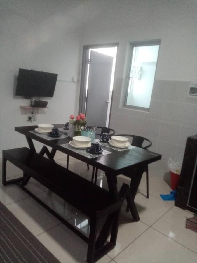 Aliff Residences 艾麗軒 جوهر بهرو المظهر الخارجي الصورة